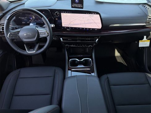 New 2026 Chevrolet Traverse Z71 w/ Enhanced Driving Package image 10