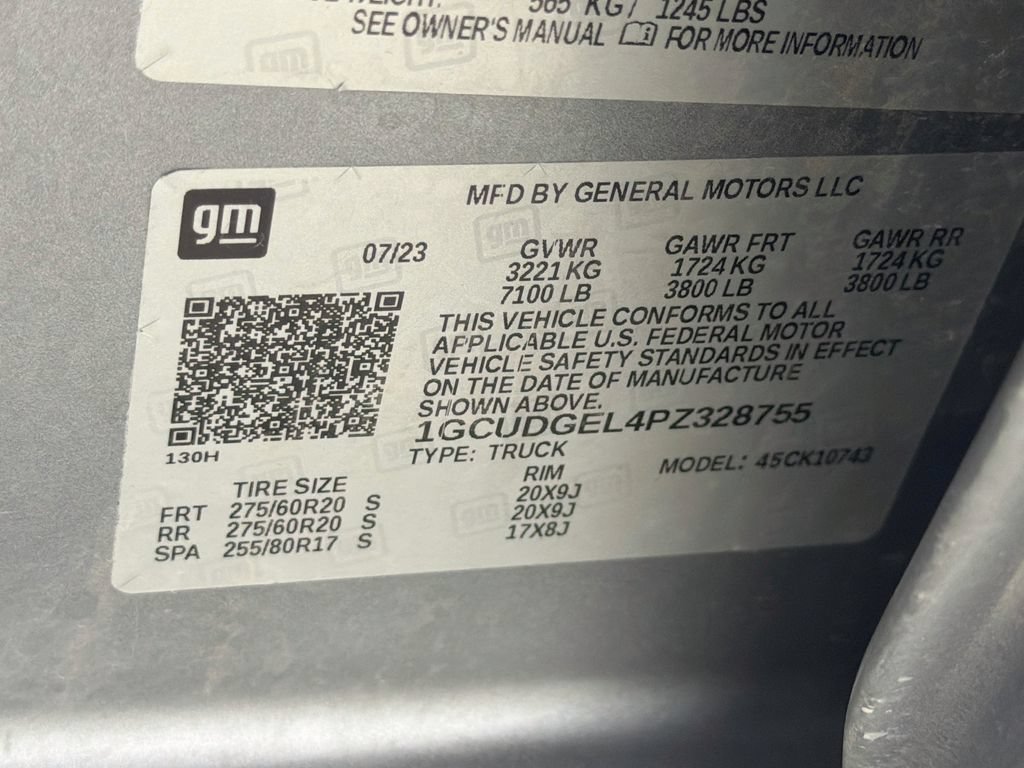 Used 2023 Chevrolet Silverado 1500 LTZ w/ LTZ Convenience Package II AWD/4WD image 30
