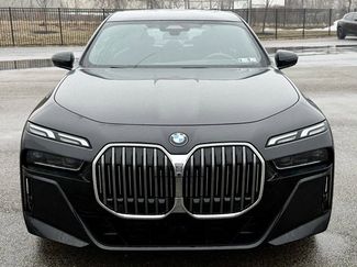 Used 2024 BMW 740i xDrive video 1