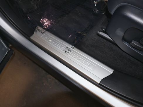 Used 2020 Land Rover Range Rover Sport HST image 20