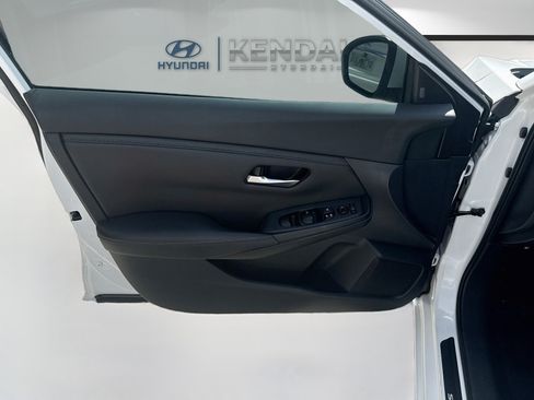 Used 2022 Nissan Sentra SV w/ All-Weather Package FWD image 17