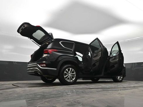 Used 2020 Hyundai Santa Fe SE image 45