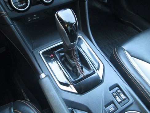 Used 2021 Subaru Crosstrek 2.5i Limited w/ Popular Package #3 image 16