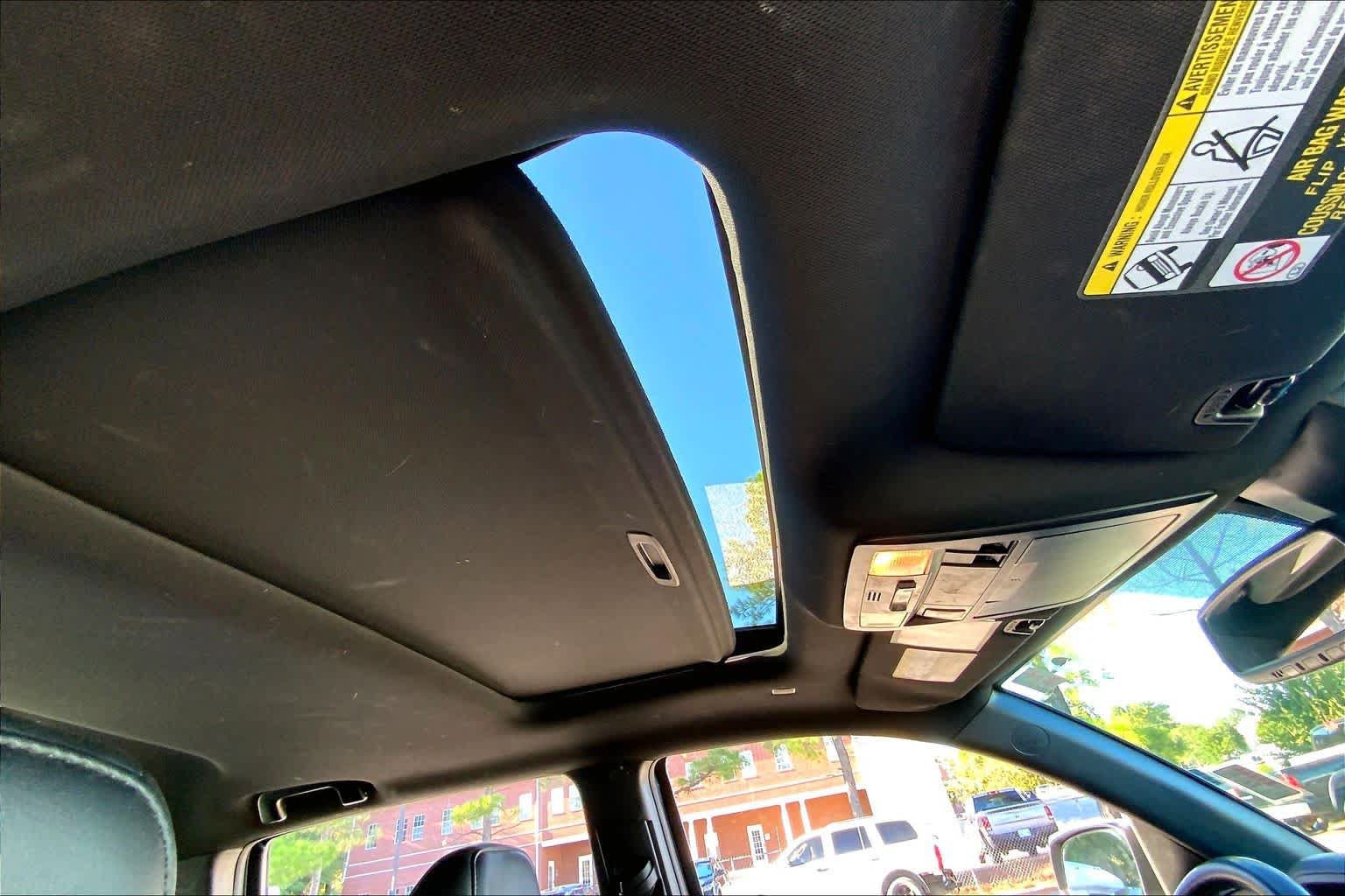 Used 2019 Toyota Tacoma Limited AWD/4WD image 14