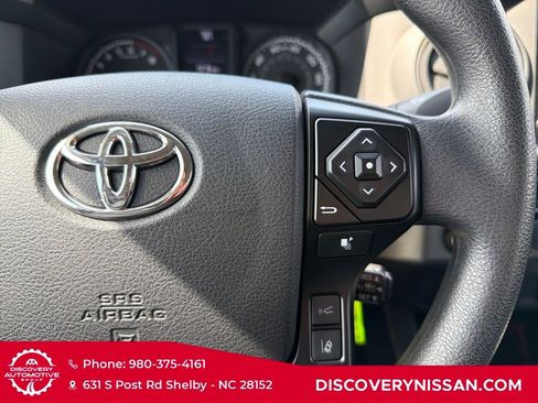 Used 2022 Toyota Tacoma SR image 21
