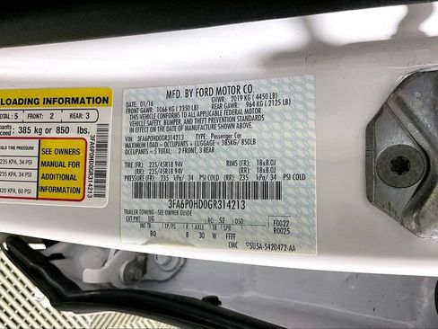 Used 2016 Ford Fusion SE w/ Equipment Group 202A FWD image 26