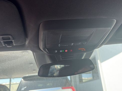 Used 2024 Chevrolet Equinox EV LT FWD image 15
