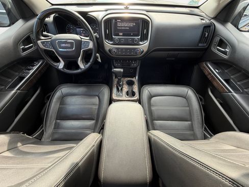 Used 2021 GMC Canyon Denali AWD/4WD image 2