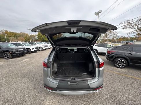 New 2026 Chevrolet Blazer LT w/ Convenience Package image 8