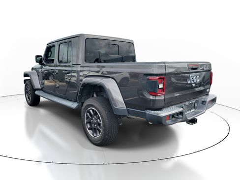 Used 2022 Jeep Gladiator Overland w/ Popular Equipment Package AWD/4WD image 6