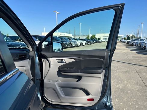 Used 2021 Honda Pilot Special Edition image 27