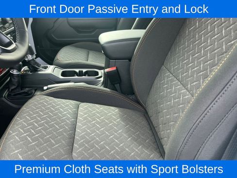 New 2025 Jeep Gladiator Mojave w/ Convenience Group image 15