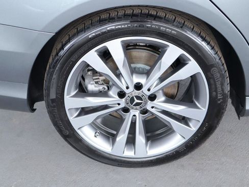 Used 2017 Mercedes-Benz C 300 Sedan w/ Premium 1 Package image 41