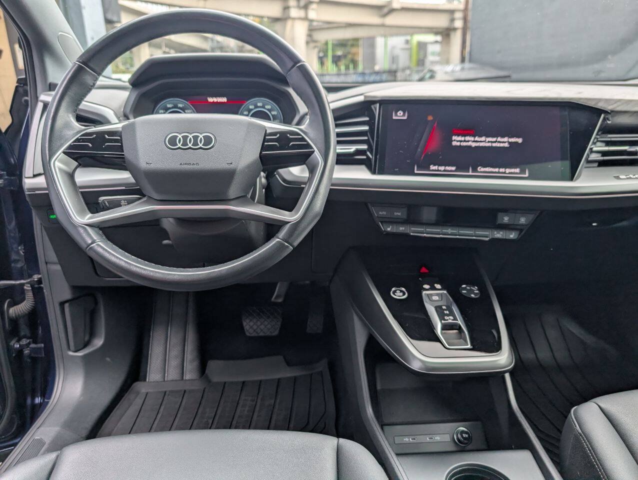 Used 2023 Audi Q4 e-tron Premium w/ Convenience Package AWD/4WD image 11