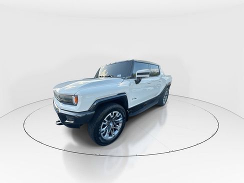 Used 2024 GMC Hummer EV 3X AWD/4WD image 4