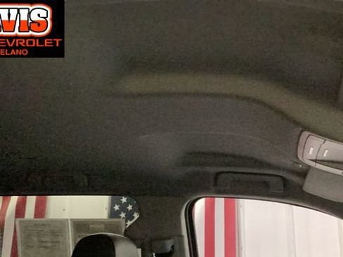 Used 2018 Chevrolet Suburban LT AWD/4WD image 23