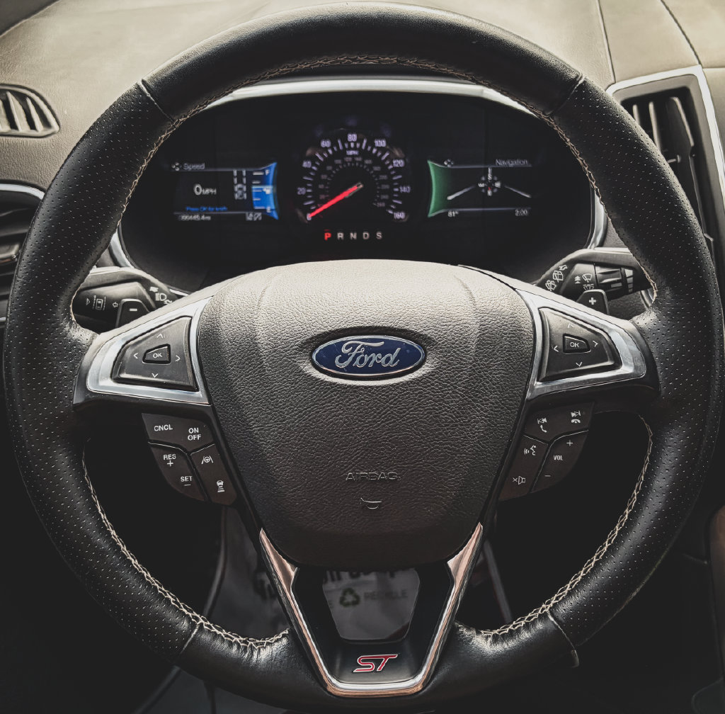 Used 2019 Ford Edge ST w/ Equipment Group 401A AWD/4WD image 14
