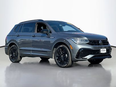 Used 2022 Volkswagen Tiguan SE R-Line