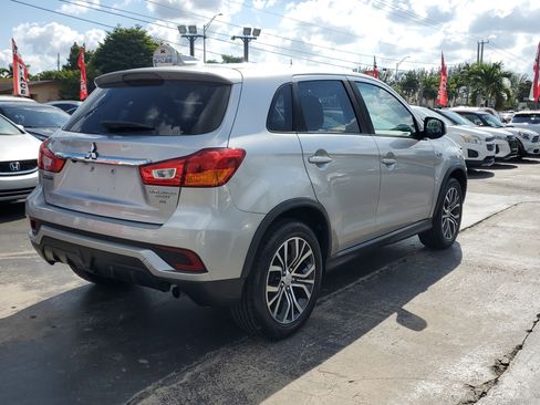 Used 2018 Mitsubishi Outlander Sport SE image 6