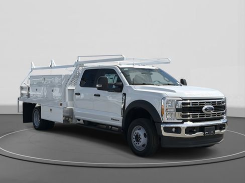 New 2025 Ford F550 4x4 Crew Cab Super Duty image 3