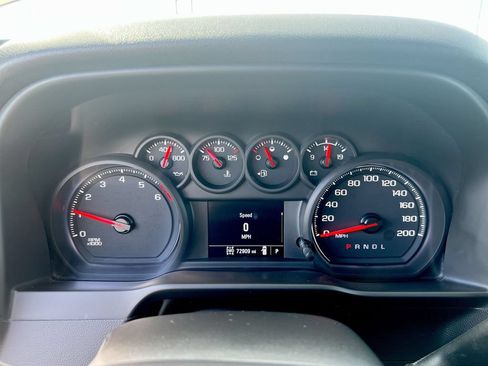 Used 2020 GMC Sierra 1500 4x4 Crew Cab w/ Convenience Package image 11