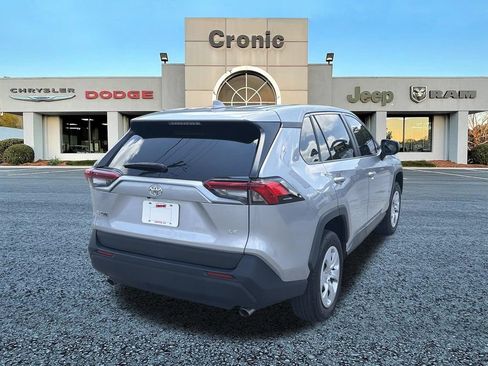 Used 2023 Toyota RAV4 LE FWD image 4