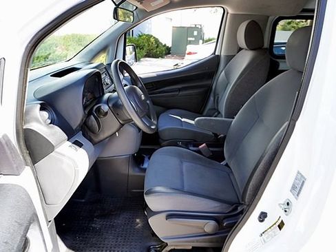 Used 2015 Chevrolet City Express LS FWD image 18