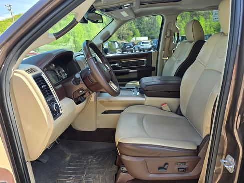 Used 2018 RAM 1500 Laramie Longhorn w/ Longhorn Southfork Package image 4