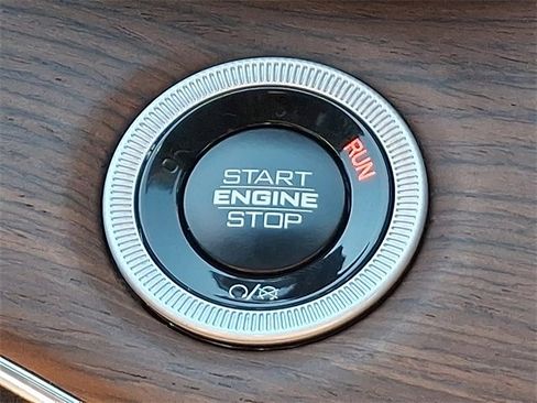 Used 2024 Jeep Grand Cherokee Summit image 26