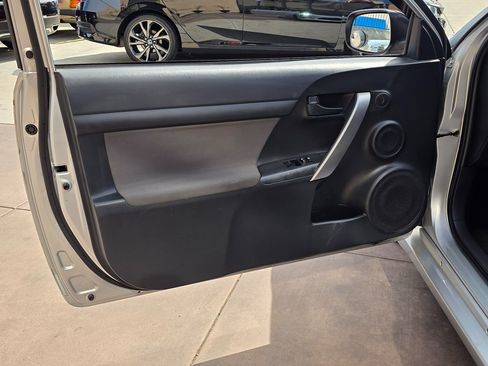 Used 2014 Scion tC FWD image 27
