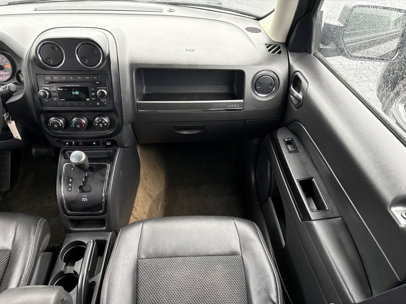 Used 2017 Jeep Patriot Sport w/ Power Value Group AWD/4WD image 15