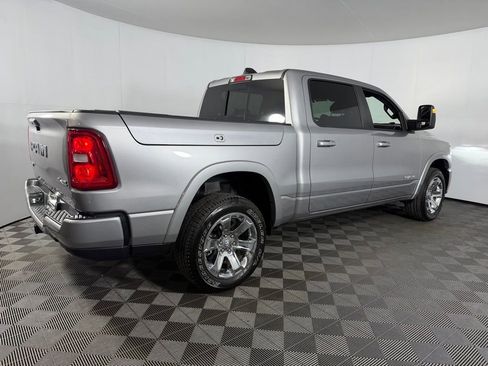 Used 2025 RAM 1500 Big Horn AWD/4WD image 5