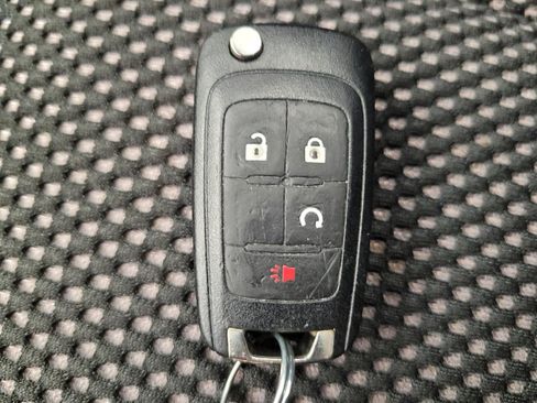 Used 2017 Chevrolet Equinox LT w/ Convenience Package FWD image 32