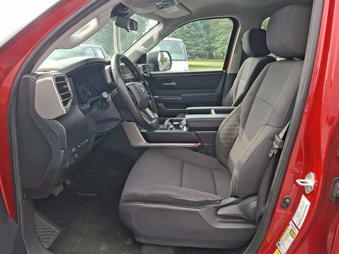 Used 2023 Toyota Tundra SR5 AWD/4WD image 15