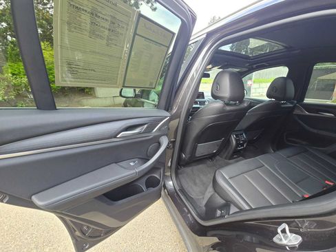 Used 2024 BMW X3 xDrive30i AWD/4WD image 15