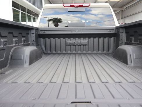 New 2026 GMC Sierra 1500 Denali w/ Denali Reserve Package AWD/4WD image 21