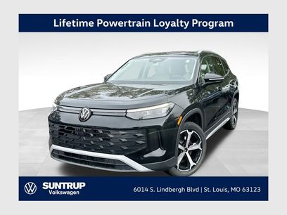 New 2025 Volkswagen Tiguan SE