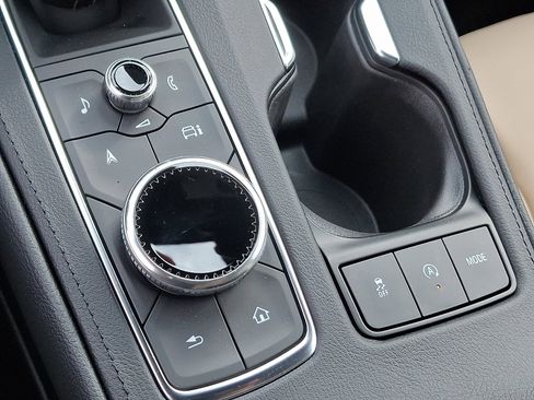 Used 2025 Cadillac XT4 Premium Luxury w/ Cold Weather Package image 25