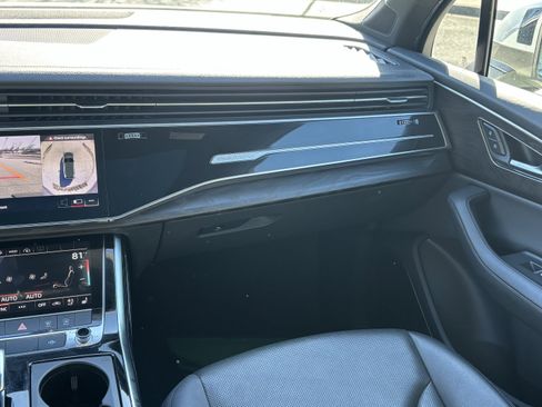 Used 2023 Audi Q7 3.0T Premium Plus w/ Premium Plus Package image 19