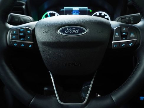 Used 2024 Ford Maverick Lariat w/ Black Appearance Package image 17