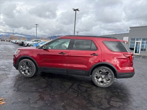 Used 2018 Ford Explorer Sport w/ Equipment Group 401A image 20