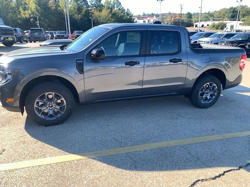 New 2025 Ford Maverick XLT w/ XLT Luxury Package image 5