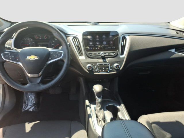 Used 2024 Chevrolet Malibu LT FWD image 11
