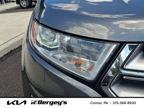 Used 2017 Ford Edge SEL w/ Equipment Group 201A AWD/4WD image 11