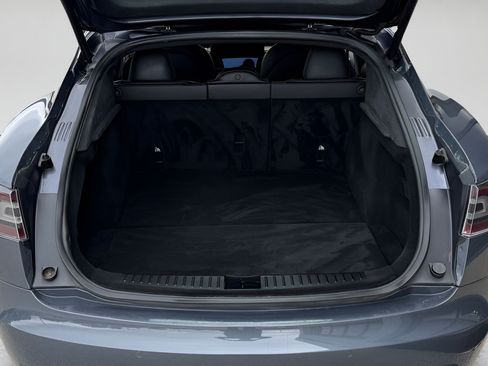 Used 2022 Tesla Model S AWD/4WD image 30