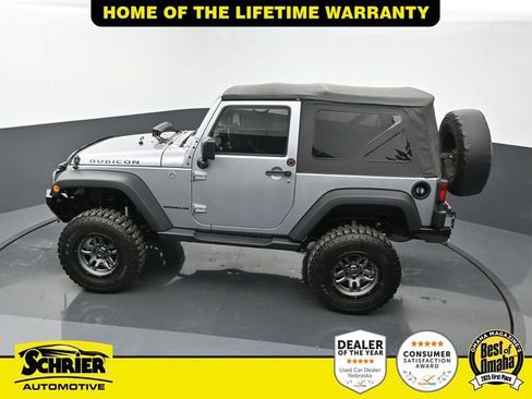 Used 2016 Jeep Wrangler Rubicon w/ Power Convenience Group image 61
