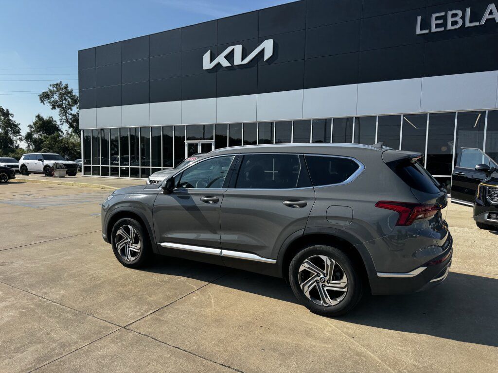 Used 2022 Hyundai Santa Fe SEL w/ Cargo Package FWD image 17