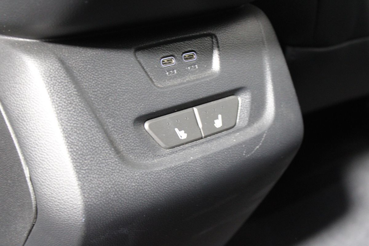 Used 2024 Chevrolet Blazer EV RS AWD/4WD image 24