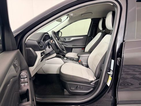 Used 2023 Ford Escape Active image 24