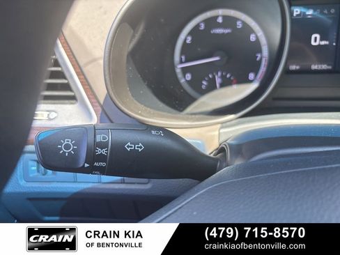 Used 2018 Hyundai Santa Fe SE w/ Cargo Package FWD image 27